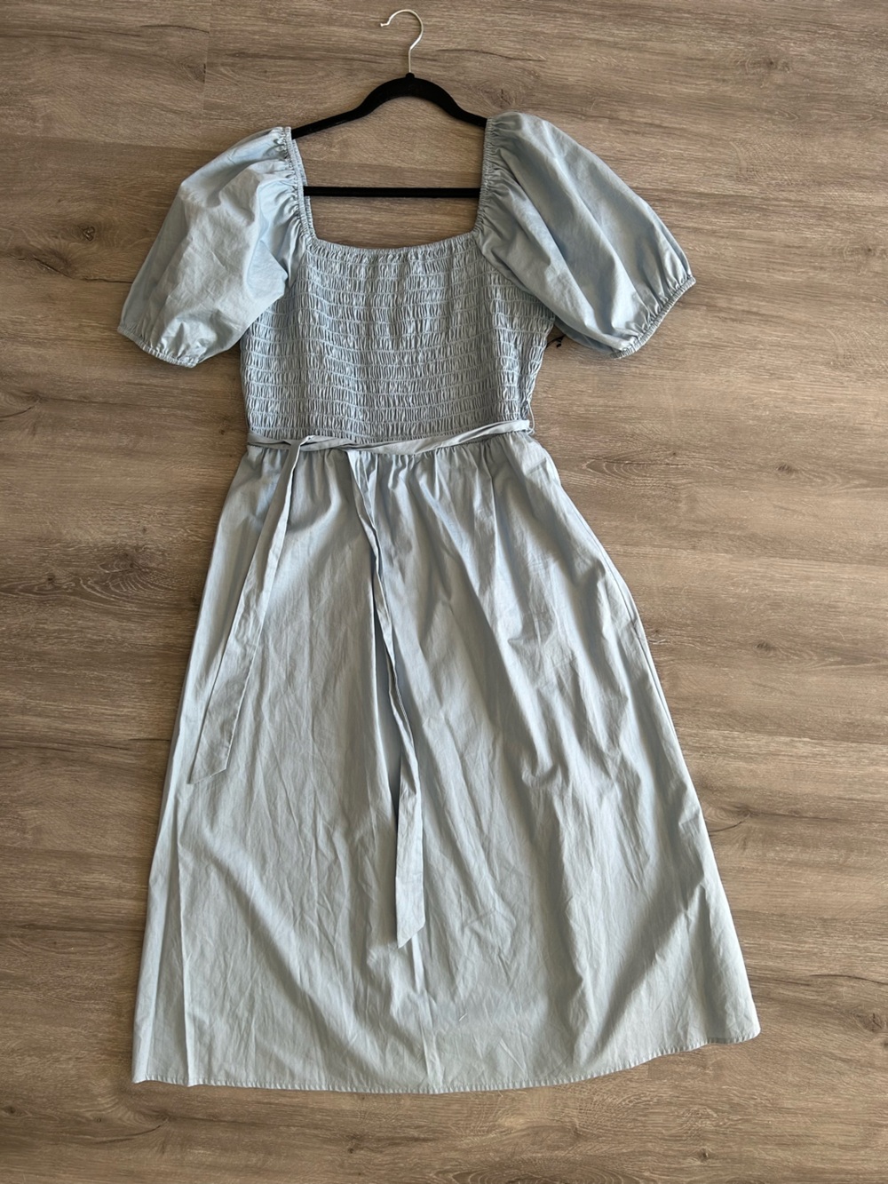 Kensie Smocked Puff-Sleeve Midi Dress in Light Blue Size 14